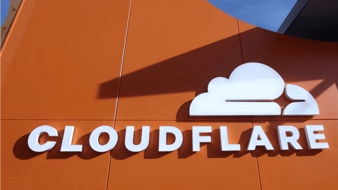 Масштабний збій CloudFlare 18 листопада призвів до проблем з доступом до сайтів в Україні. Сервіс поступово відновлює роботу, повідомляють фахівці.