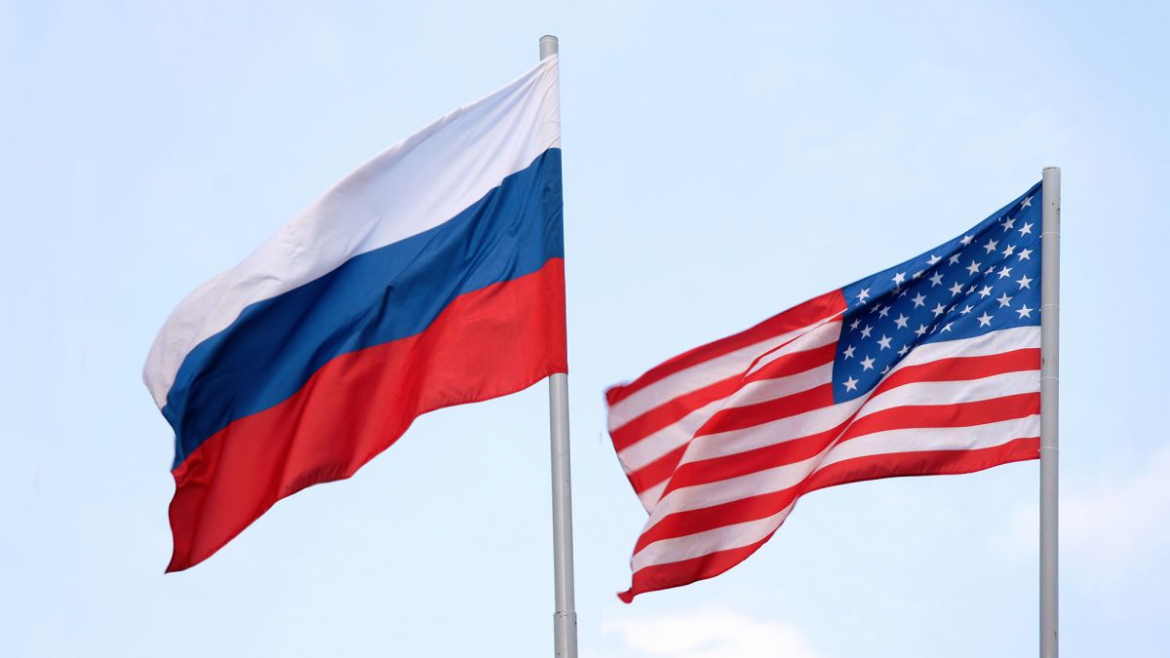 Адміністрація Дональда Трампа веде секретні переговори з росією щодо нового плану завершення війни проти України, який складається з 28 пунктів.