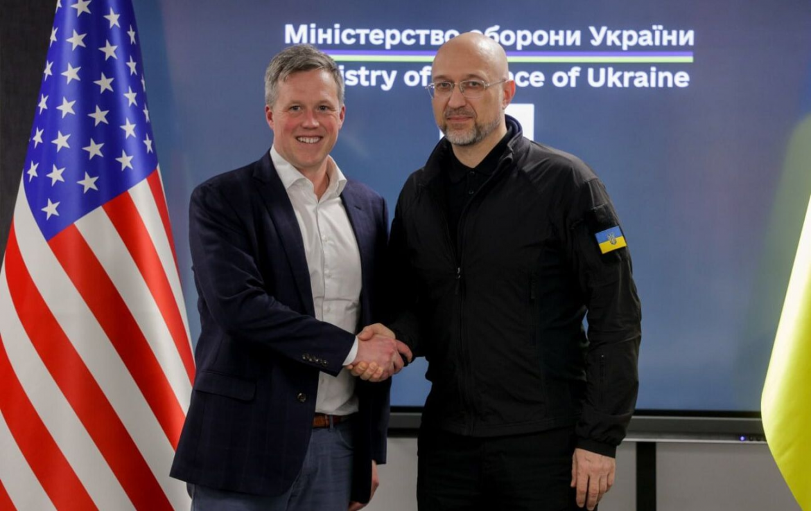 Президент Дональд Трамп призначив міністра армії США Дена Дрісколла спецпредставником США для реалізації мирного плану щодо України та просування переговорного процесу.