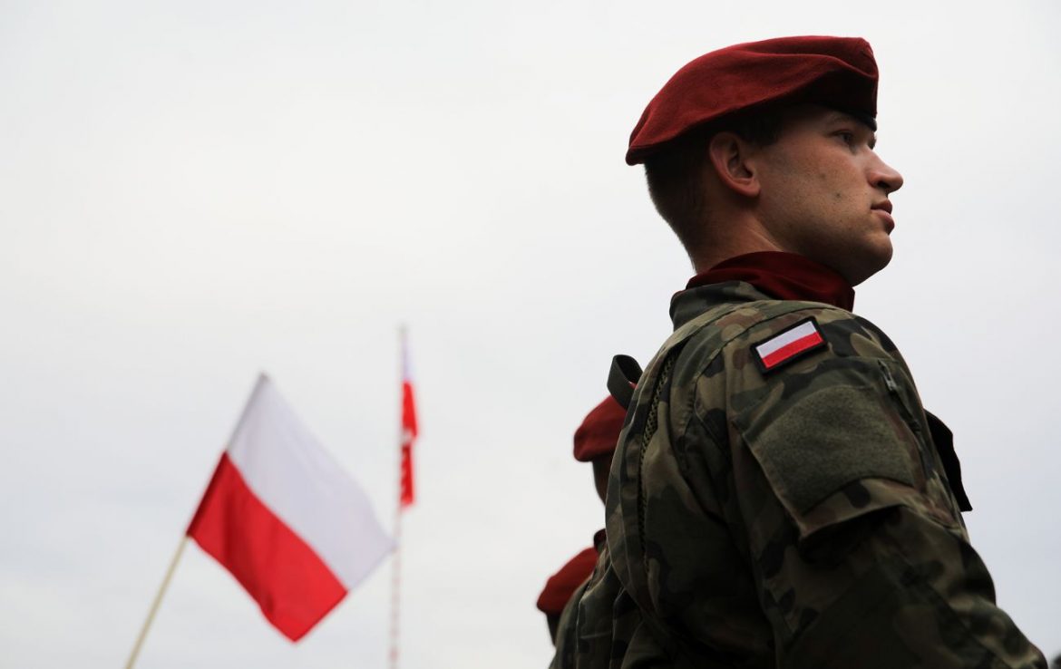 Польща розпочала встановлення протидронових укріплень на східному кордоні. Система запрацює повністю через два роки.