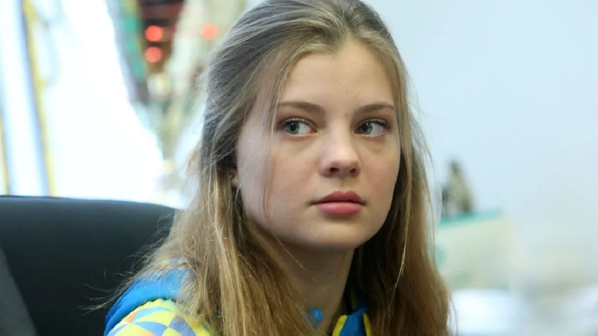 Президент Володимир Зеленський позбавив стипендії чемпіонку Європи Софію Лискун і її тренерку після отримання спортсменкою російського громадянства.
