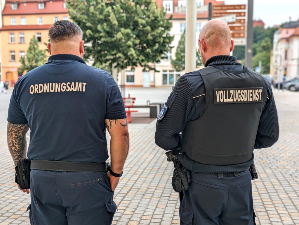Як зупинка роботи поліції та Ordnungsamt під час страйків у Берліні вплине на життя столиці 15 січня 2026 та чи буде безкоштовною парковка