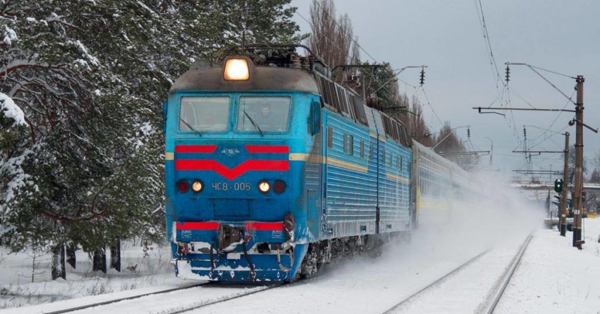 «Укрзалізниця» планує перейти на європейську модель PSO для пасажирських перевезень. Держава може компенсувати збитки вже у 2026 році.
