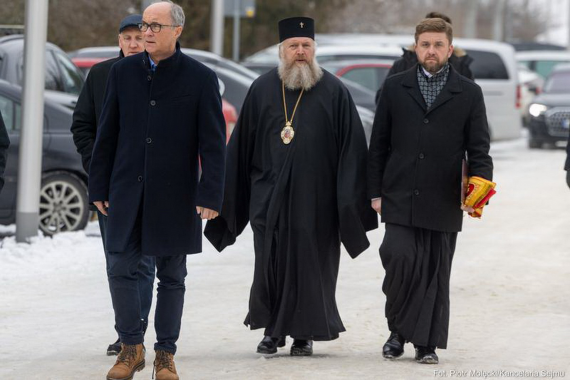 Маршалок Сейму Польщі Влодзімєж Чажастий вперше відвідав Київ, щоб обговорити підтримку біженців і посилення українсько-польського діалогу.
