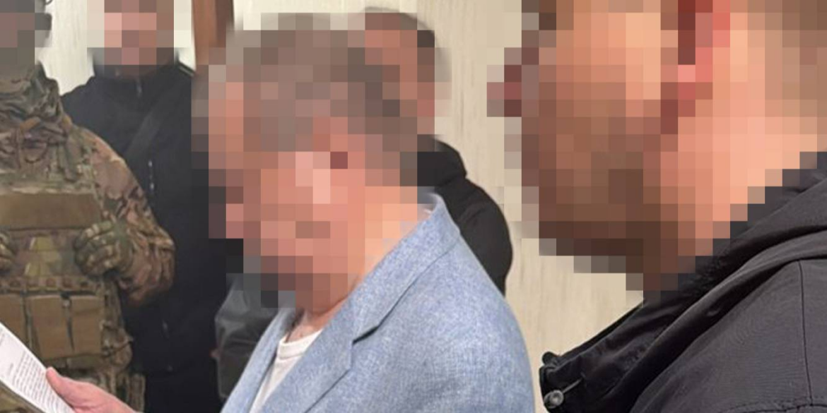 До Поплавського прийшли з обшуками через розкрадання держбюджету в особливо великих розмірах. СБУ та прокуратура виявили схему на 760 млн грн в університеті культури.