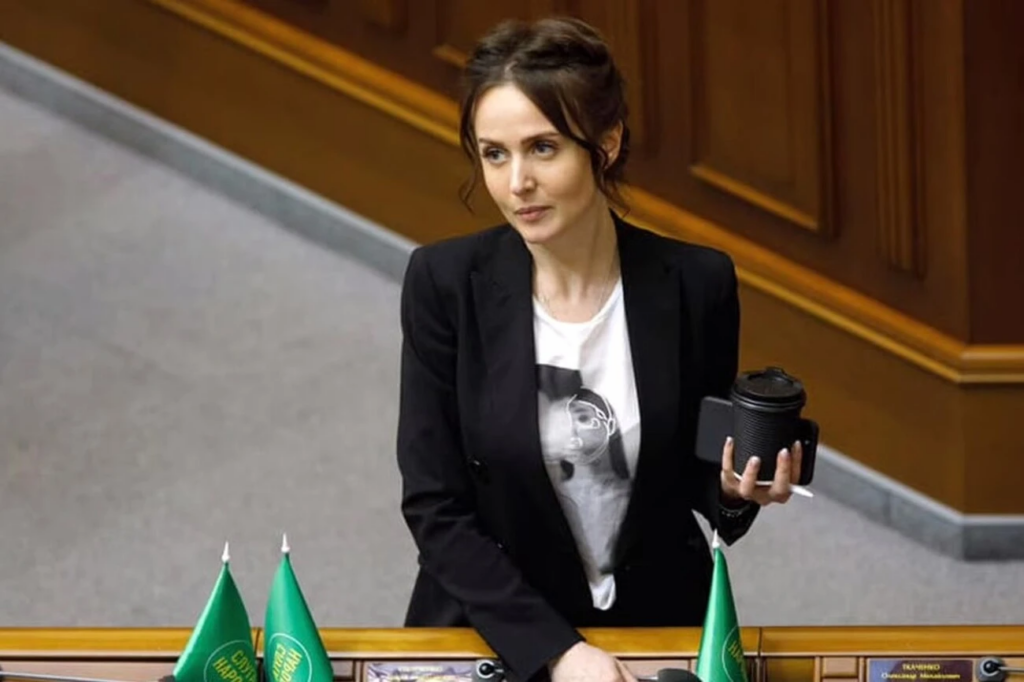 Дар’я Володіна складає мандат: Верховна Рада підтримала звільнення нардепа від Слуги народу