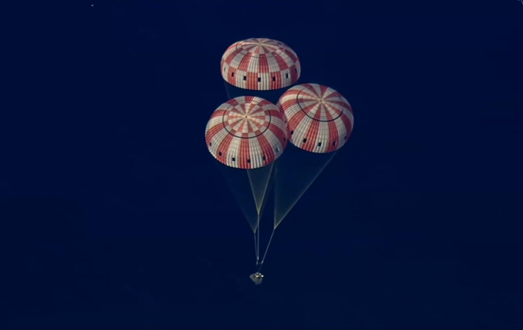Місія Artemis II успішно повернулася на Землю: космічний корабель Orion приводнився у Тихому океані