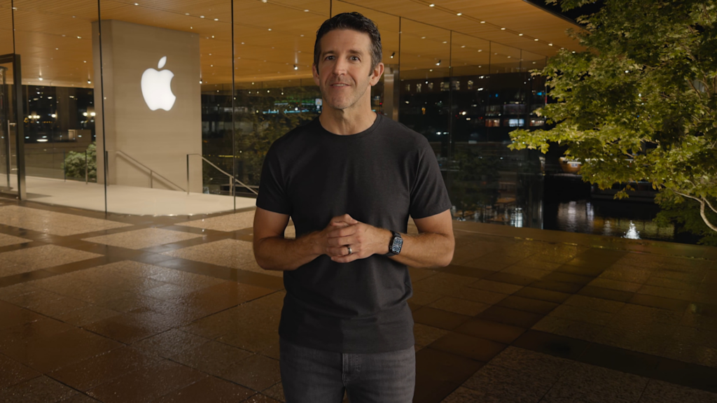 Хто такий Джон Тернус: новий CEO Apple і чого чекати від спадкоємця Тіма Кука