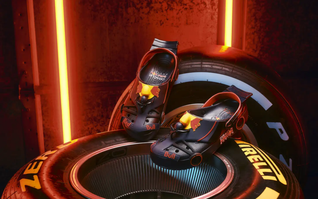 Red Bull Racing і Crocs випустили лімітовану колекцію: де купити моделі у стилі Формули-1 в Україні 2026