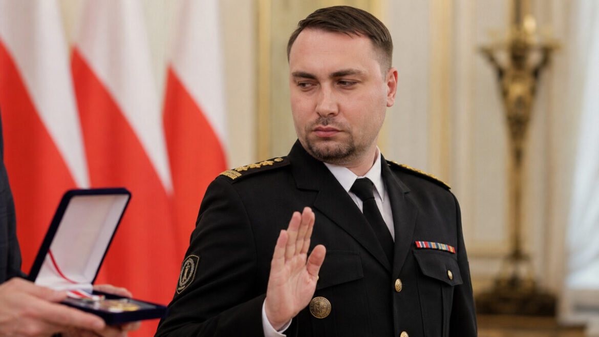 Буданов відмовився від польської нагороди після рішення Кароля Навроцького позбавити Зеленського ордена Білого Орла.