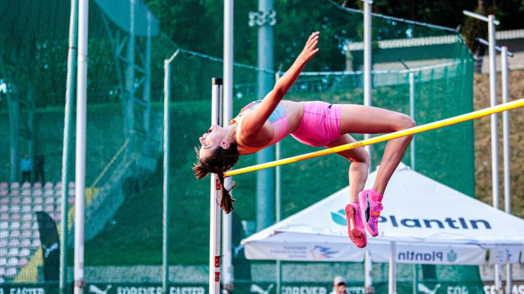 Ярослава Магучіх виграла чемпіонат України у Львові та підкорила висоту 2.00 м