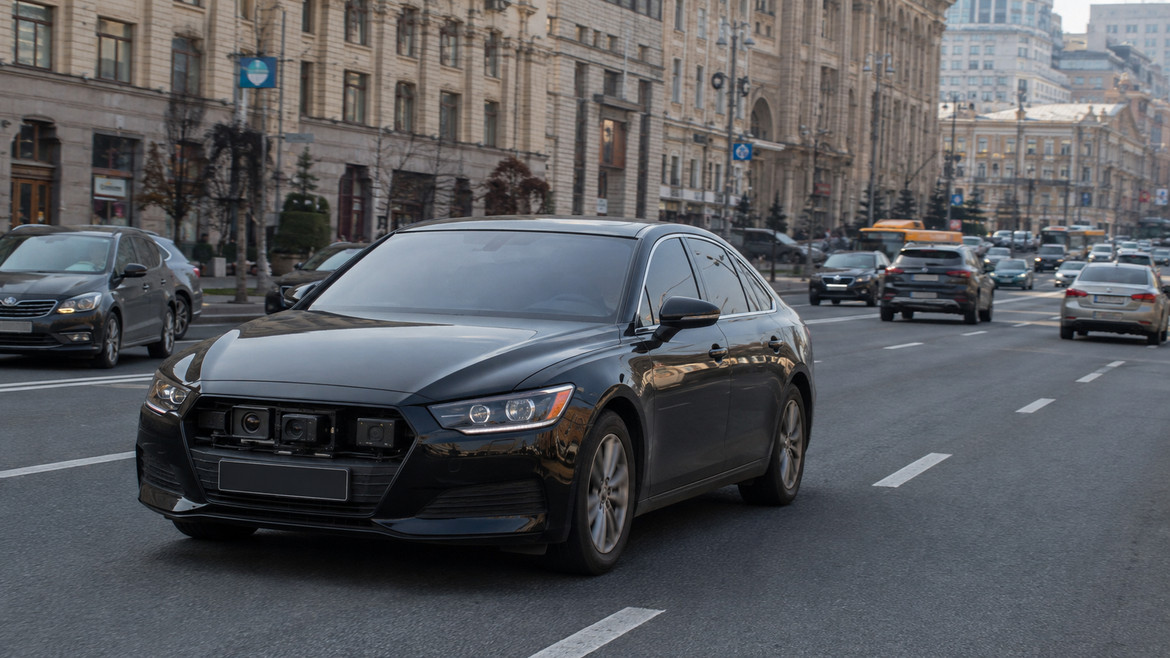 Фантомні патрулі в Києві почнуть працювати 31 серпня: 3 автомобілі автоматично фіксуватимуть перевищення швидкості у столиці та області.